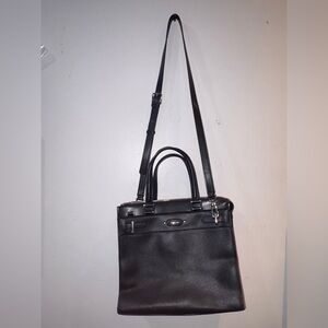 Calvin Klein Black Leather NWOT Shoulder/Handbag EXCELLENT CONDITION